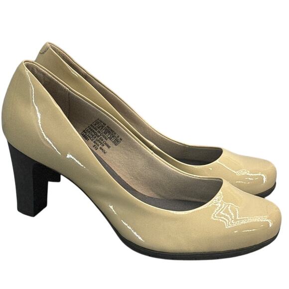 Rockport Walkability Beige Cream Patent Leather Comfort Pump Heel Women 9 - Picture 2 of 7